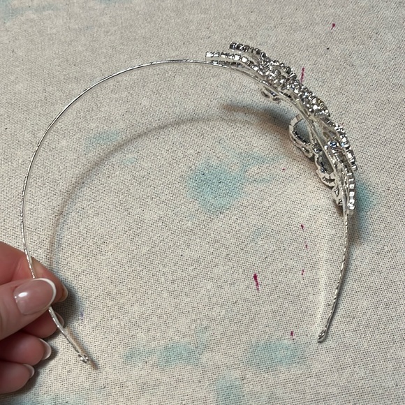 David’s Bridal Headpiece Collection Headband - Picture 2 of 2